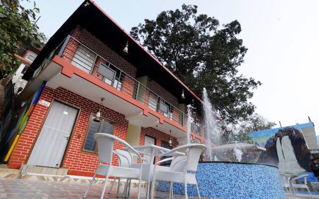 Friendz Adda Resort