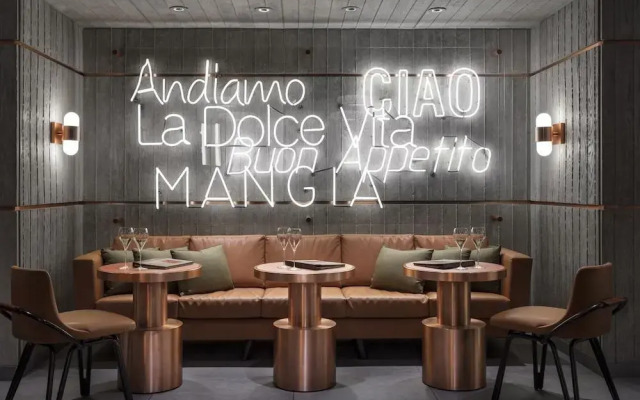 The Palazzo Prestige Club Lounge