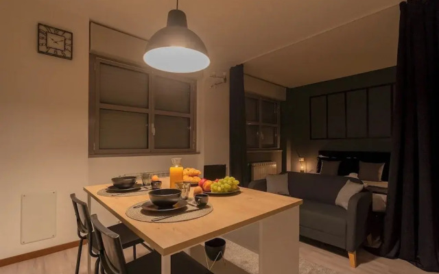 Black Loft Como by Rent all Como