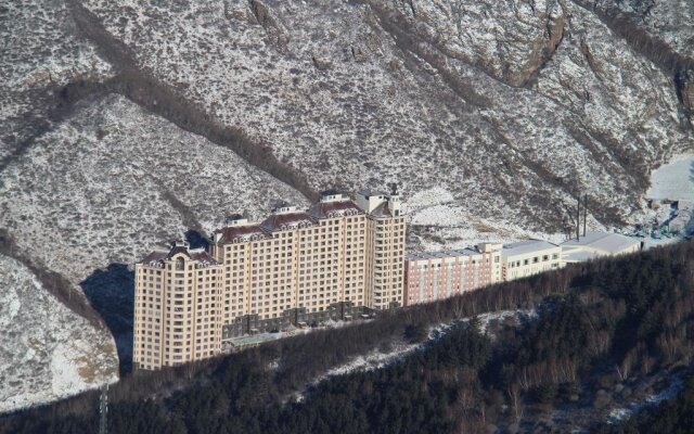 Zhangjiakou Wanlong Ski Resort Shuanglong Hotel