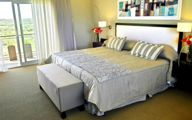 Howard Johnson By Wyndham Piedras Moras