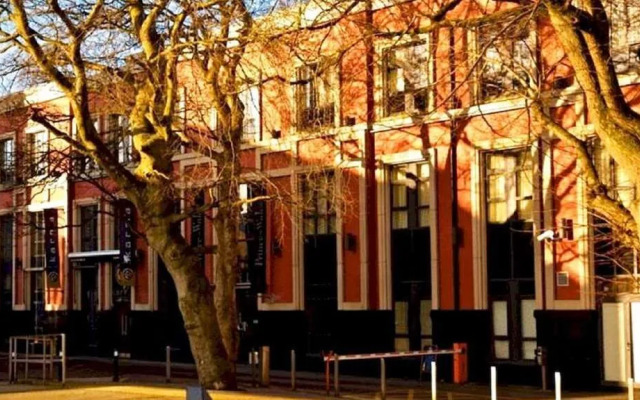 Prince of Wales Hotel