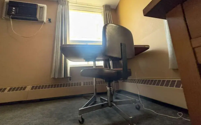 Capone's Hideaway Motel