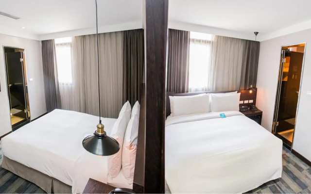 Khan Hotel