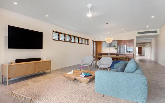 Azure at Funnel Bay