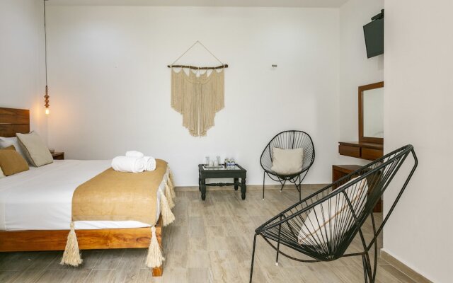 Standard Rooms by GuruHotel