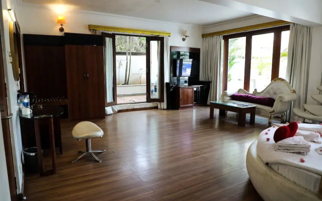 White Pearl Suites
