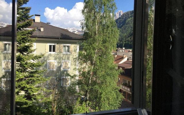 Aquila Dolomites Residence