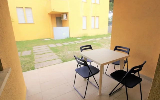 Spacious Apartment in Rosolina Mare near Sea