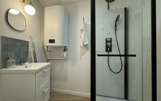 Stylish Stay in Central Le Mans