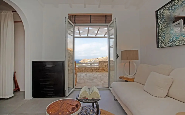 Nur Mykonian Suites
