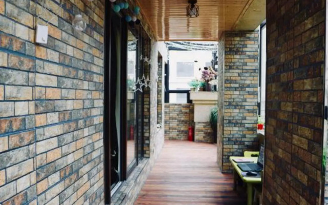 Backpacker Youth Hostel