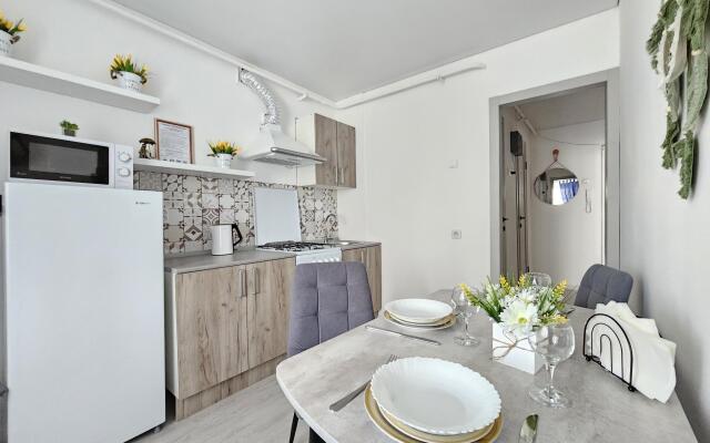 Live comfortably on Batyushkova Street