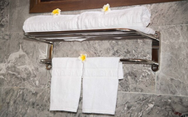Ruby River Villa Hoi An