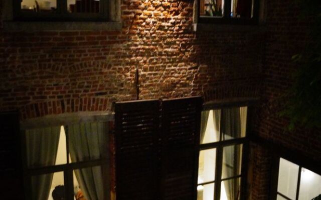 The Captaincy Guesthouse Brussels