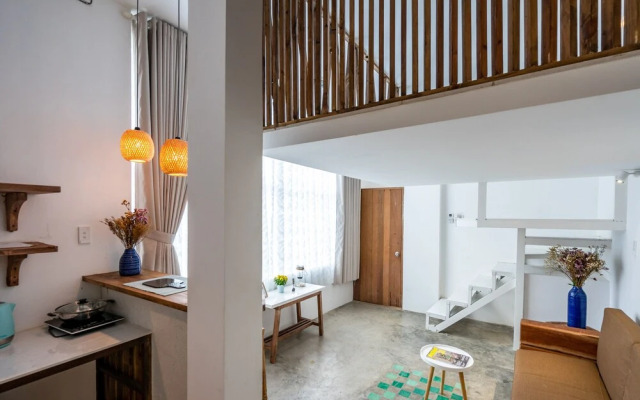 HoLo Ben Thanh Saigon - Serviced HomeStay