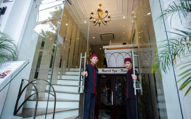 Ambassador Hanoi Hotel & Spa