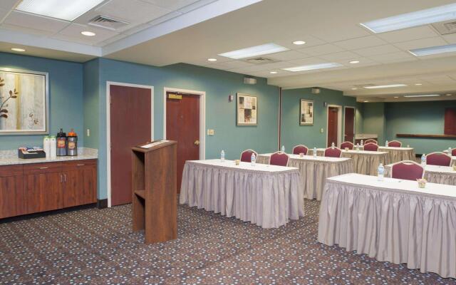 Hampton Inn and Suites Kokomo