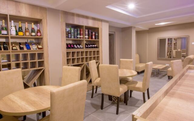Ivana Suites