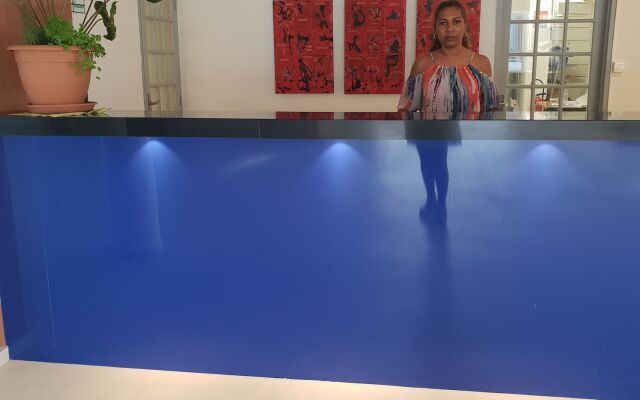 Hotel Arawak Beach Resort