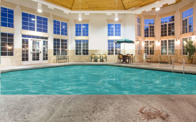 Best Western Plus Appleton Airport/Mall Hotel