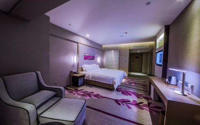 Lavande Hotel Haining Leather City Yintai