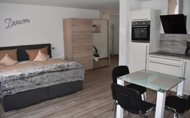 Seebrise mit Musik und Wein