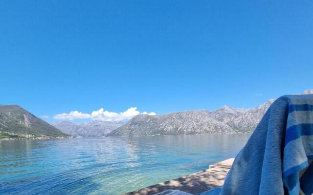 Apartman Jovan2,on the beach with free Wi-Fi