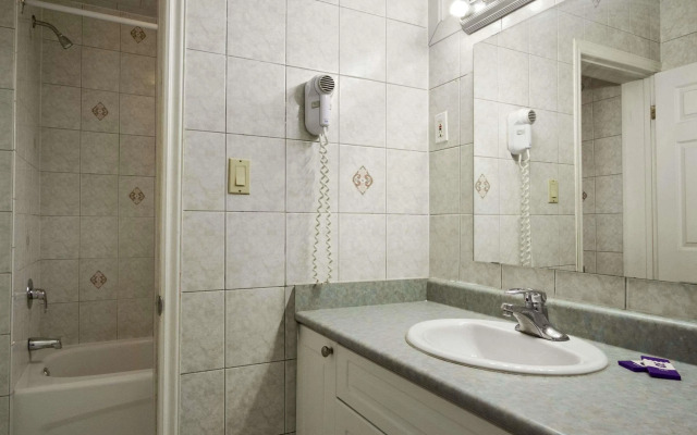 Knights Inn Burlington