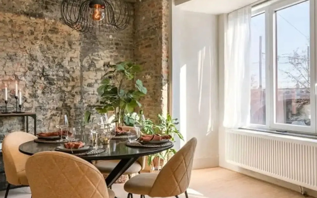 Industrial Apartment With Terrace in Antwerp
