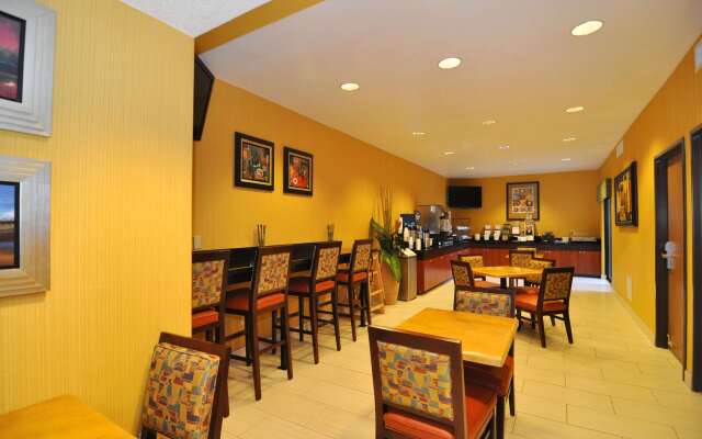 Best Western Plus Fresno Inn
