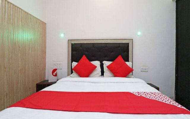 OYO 19966 Angel Pink Residency