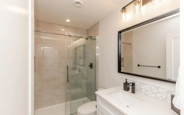 The White Pearl - Luxury Chalet W/mountain Views