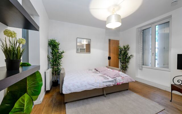 Beauty Accommodation For 4 People In Paris