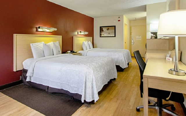 Red Roof Inn PLUS+ Miami Airport