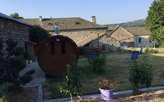 Chambres d'hôtes - La Pierre Trouée