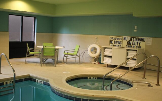 Holiday Inn Express Hotel & Suites Hardeeville - Hilton Head