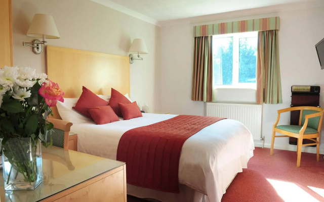 The Little Silver Country Hotel