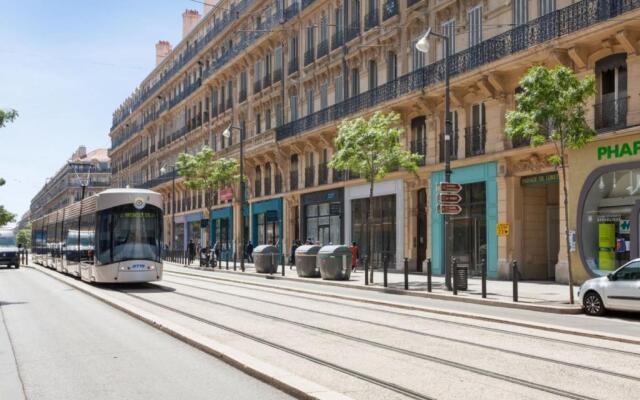 Modern and design 1br in Marseille city-center