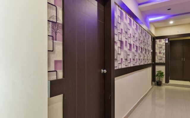 Oyo 13114 Svs Luxury Rooms