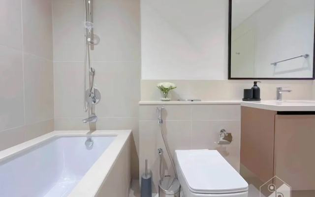 Burj Crown Luxury 3bedroom Balcony & View