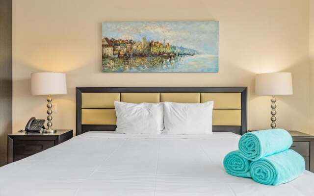 Amazing 2BR 2BA Condo Great Location w Pool GYM
