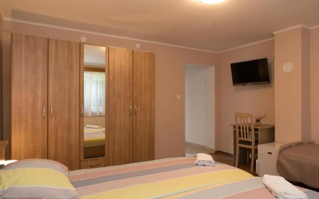 Rooms Ivan