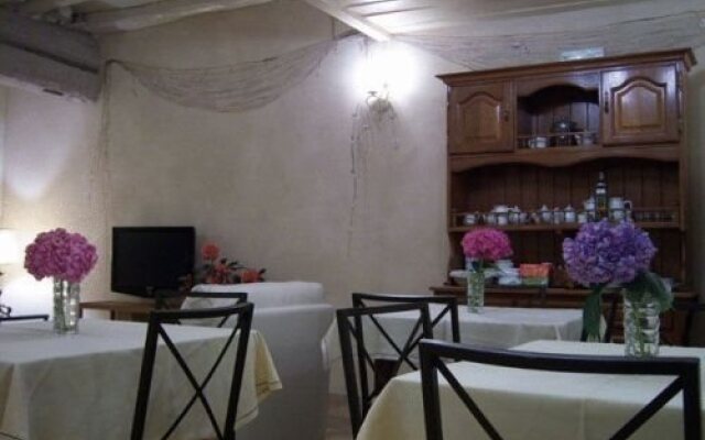 Hotel Zumalabe