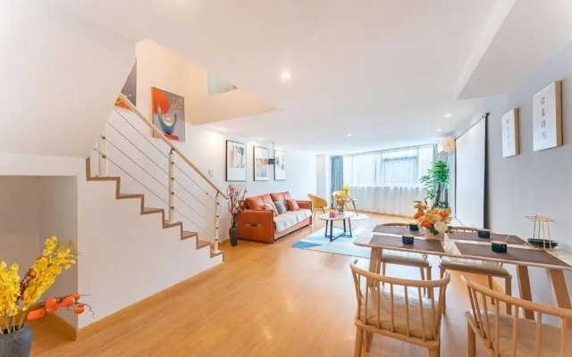 Shanghai Hills & Freshly Home Loft Retreat near NECC