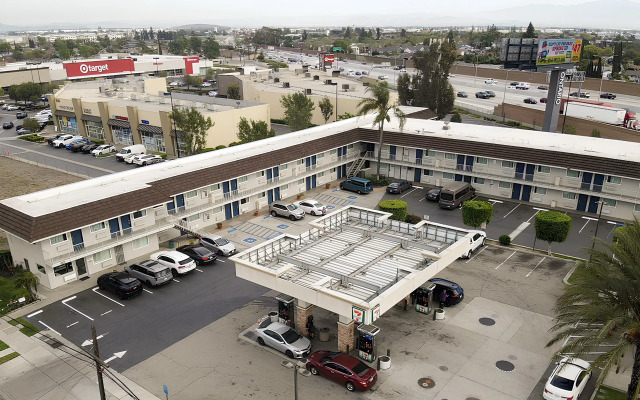 Motel 6 Ontario, CA - Airport