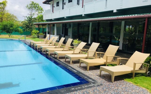 Saman Resort
