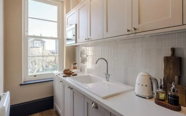 Your Apartment - Pembroke House