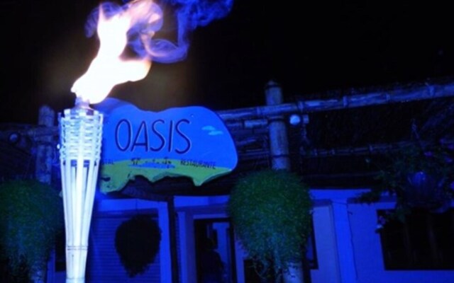 Oasis Hostal Restaurante
