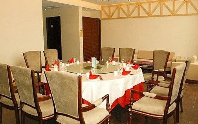 Tianhua Hongdu Hotel